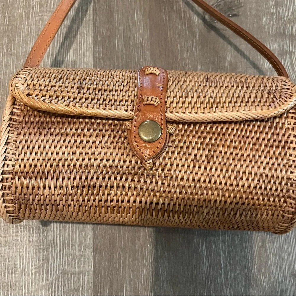 Authentic Handmade Rattan Bali Indonesia Women Beach Hobo Shoulder Bag Purse